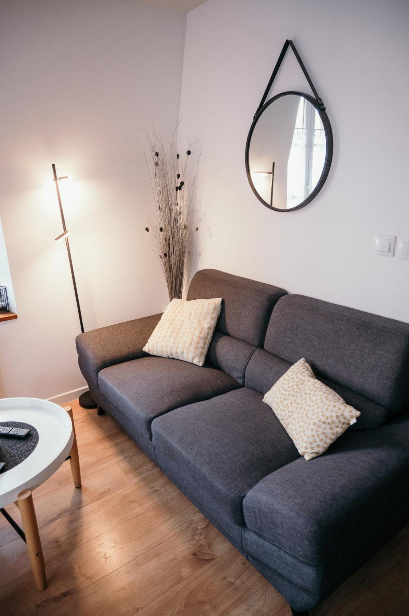 Appartement De Thomas Charleville-Mézières Exteriör bild