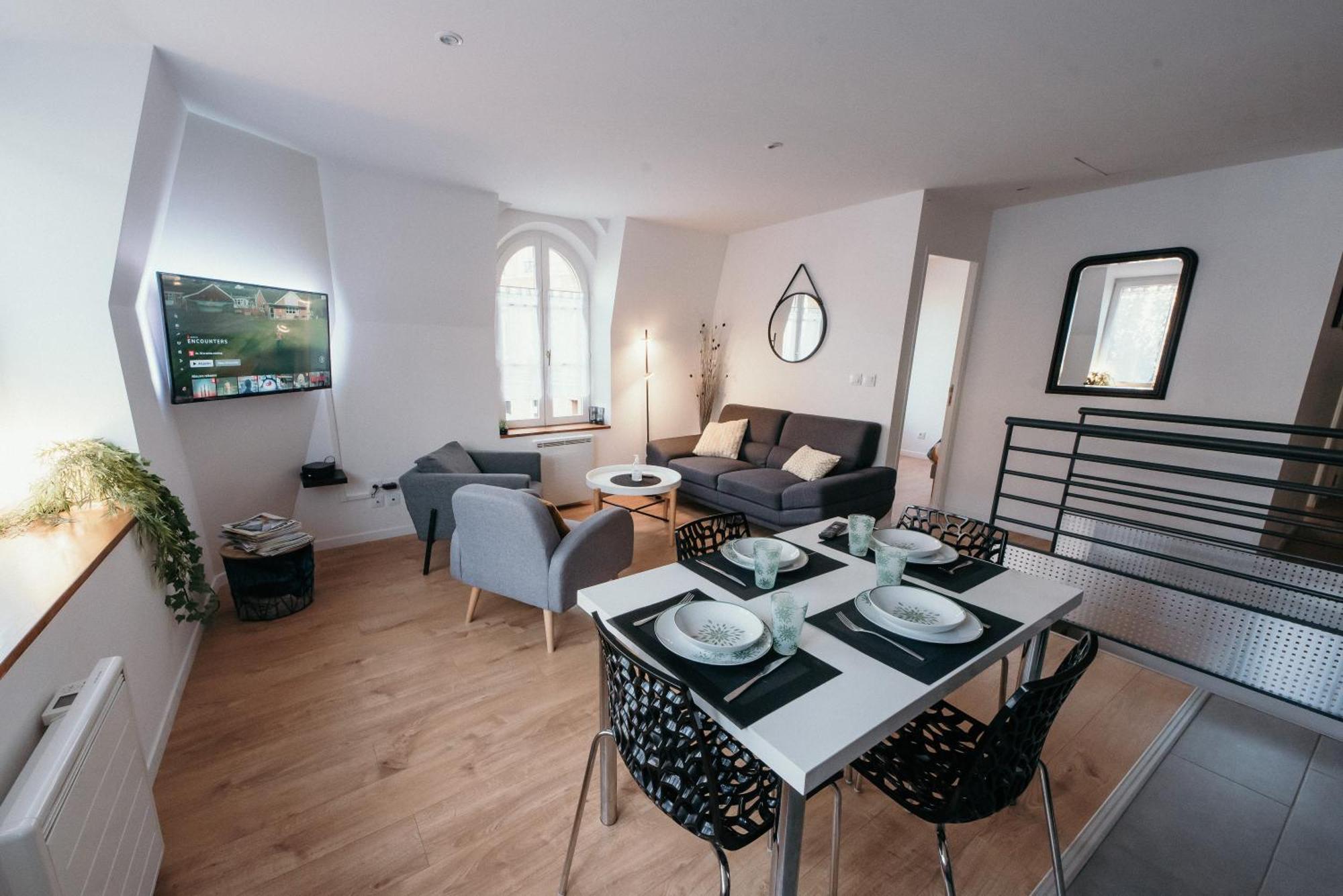 Appartement De Thomas Charleville-Mézières Exteriör bild