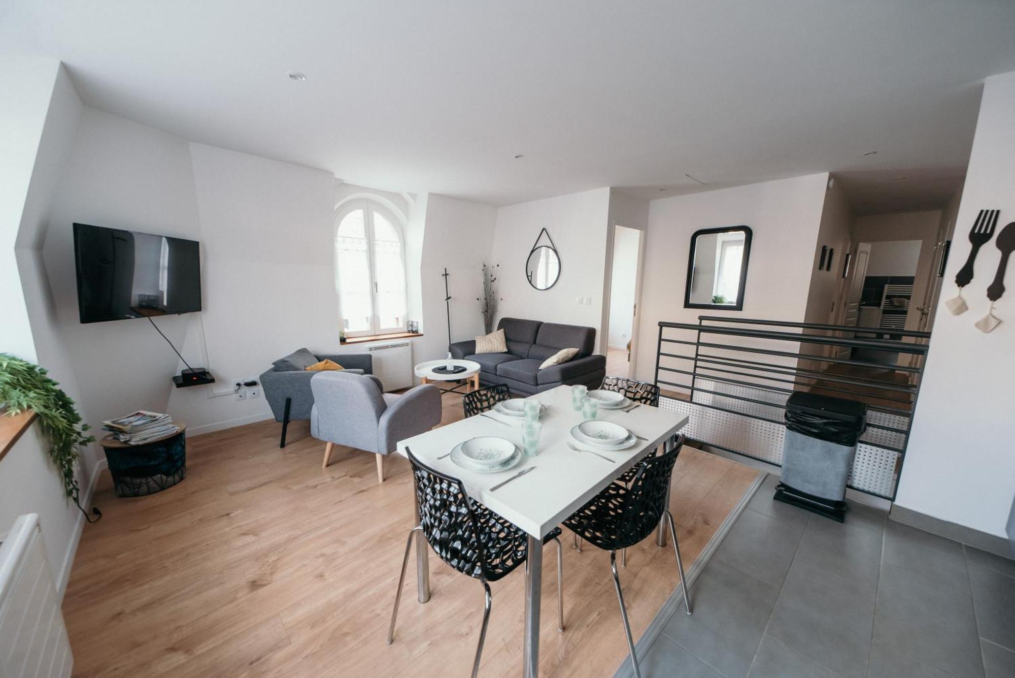 Appartement De Thomas Charleville-Mézières Exteriör bild