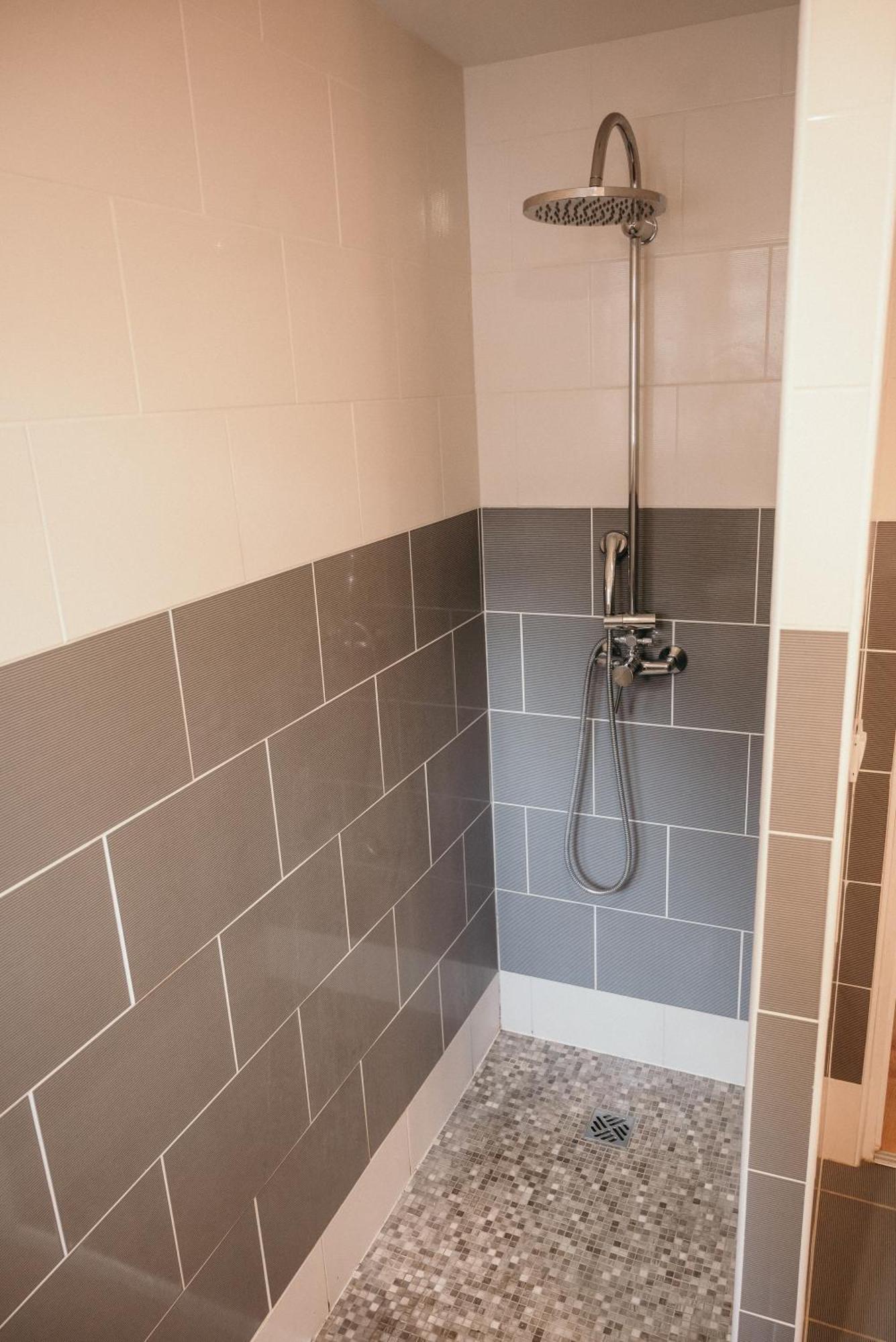 Appartement De Thomas Charleville-Mézières Exteriör bild